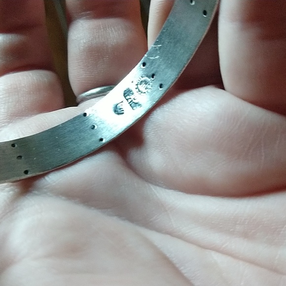 Vintage taxco mexico sterling silver eagle mark bangle peace sign bracelet - Picture 6 of 8